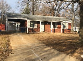 1645 Atmore Dr, Saint Louis, MO 63136