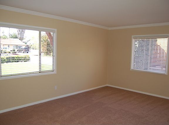 4th image of 8336 Lake Artemus Ave