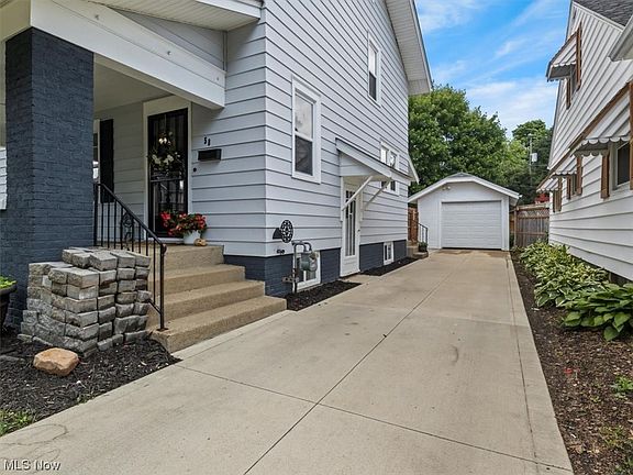 3rd image of 58 Day Ave