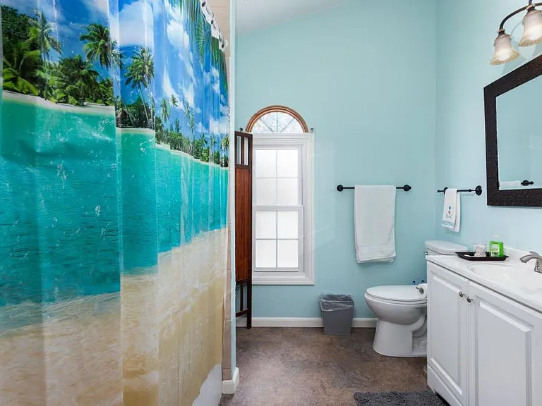 14602 Villa Maria Isabel — Photo 11