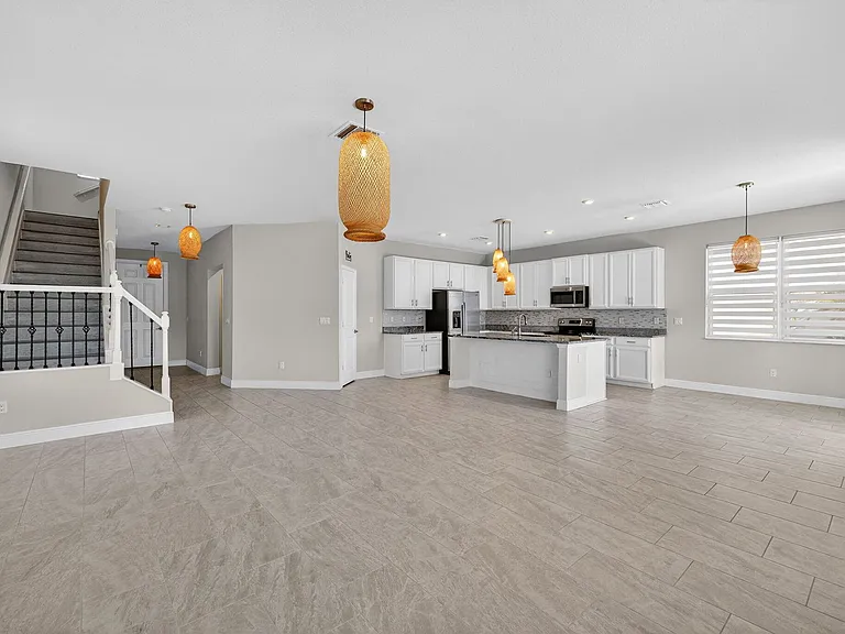 10916 SW Robbia Way — Photo 9