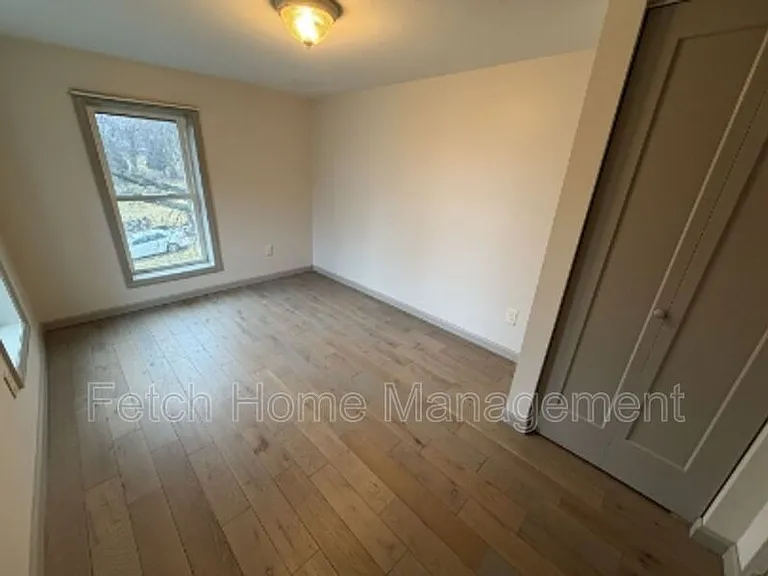 34 N Lee St — Photo 25