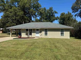 410 5th St, Jennings, LA 70546