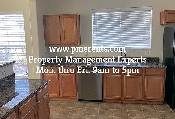 4th image of 5551 Tares Cir