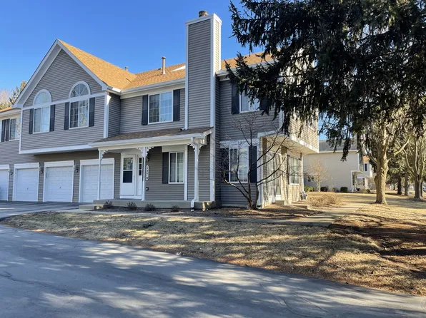 1270 Sandhurst Ln Unit A, South Elgin, IL 60177