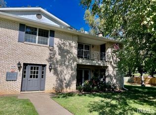 6640 Newburgh Rd, Evansville, IN 47715