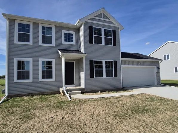 1334 Clairmont Ave, Napoleon, OH 43545