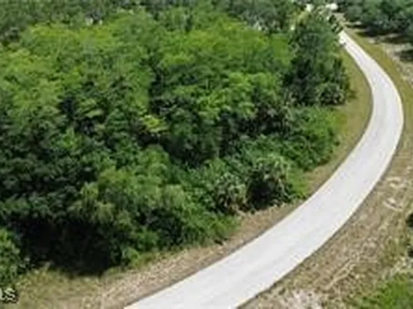 1882 Vintage Ave, Lehigh Acres, FL 33972