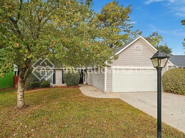 765 Kibbe Cir, Lawrenceville, GA 30044
