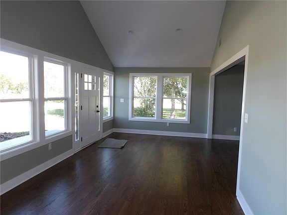 4th image of 1910 SW 650th Rd