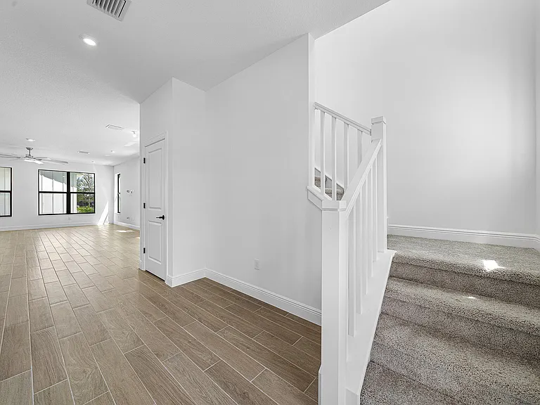 920 SW Newfield Ave — Photo 20