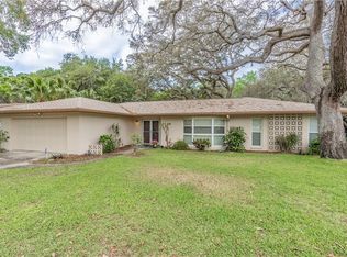 1555 15th Ct W, Largo, FL 33770