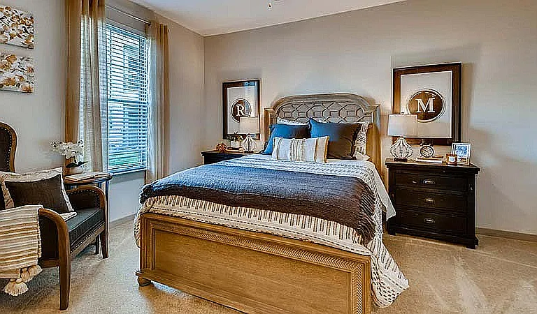 bedroom11-da935ddfab576c7cfd81f65b719ad6fa