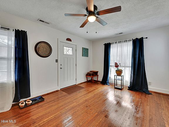 5th image of 3906 Mcwhorter Street