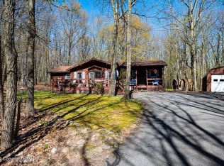 216 Hawk Ter, Saylorsburg, PA