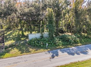 18113 672nd Hwy, Lithia, FL 33547