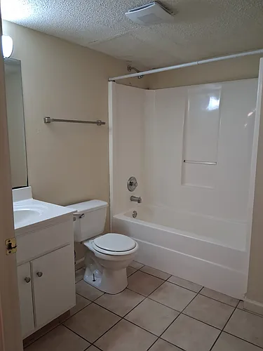 105 Middleton Blvd #105 Photo 1 105 Middleton Blvd #105 Photo 1