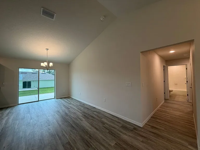 678 W Walkertown Dr — Photo 13