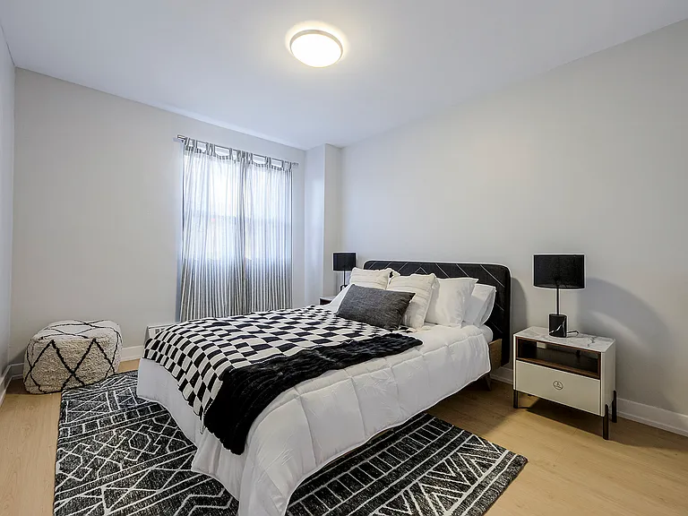 200 Dufferin St #1103 — Photo 5