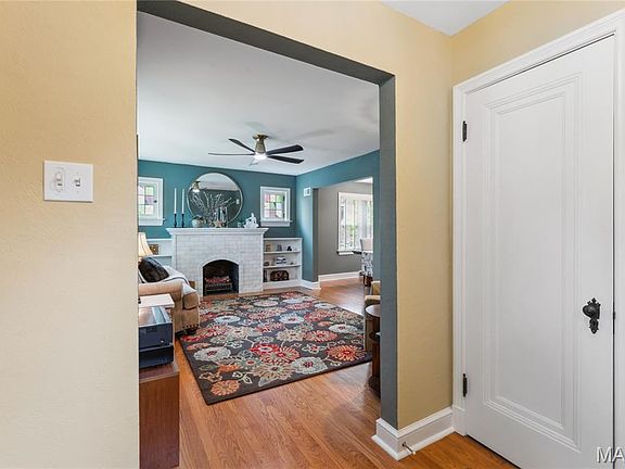 5th image of 6060 Oleatha Ave
