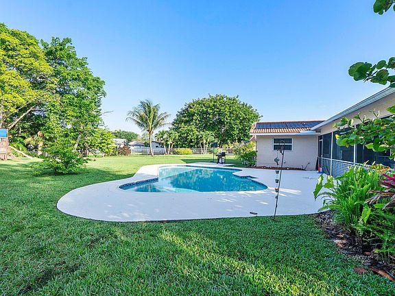 3rd image of 4020 NW 113th Avenue