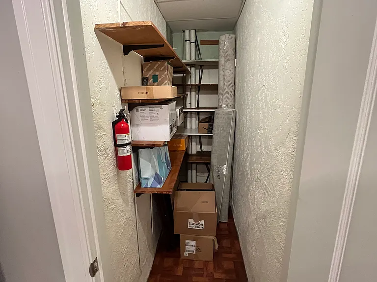 36 Irving Pl #3 — Photo 8