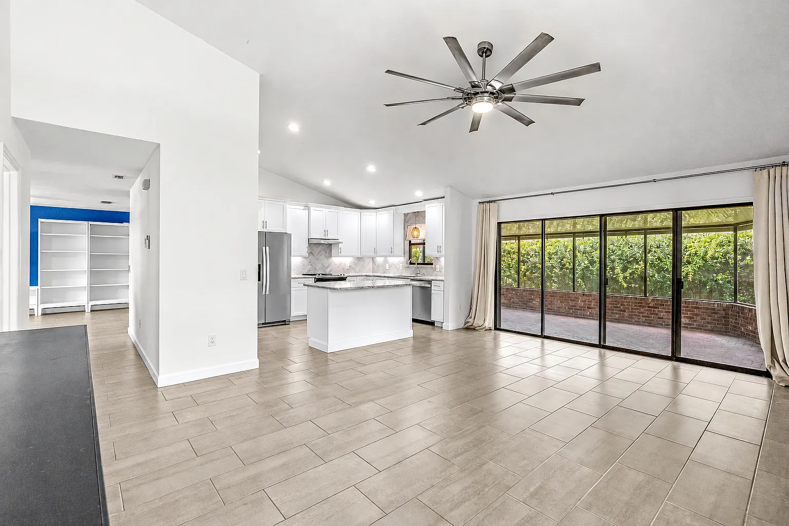 3 bed, 2188 sqft, $2,595 — Photo 1