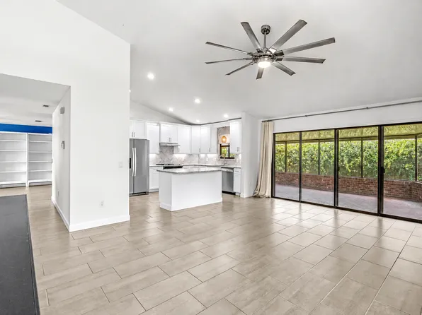 4 Carmel Ter, Ormond Beach, FL 32174