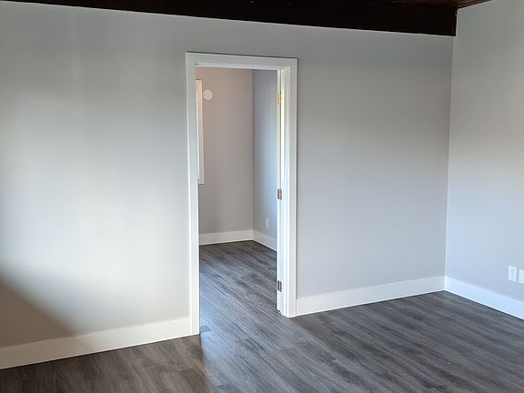 4th image of 931 N 104th St #929.5