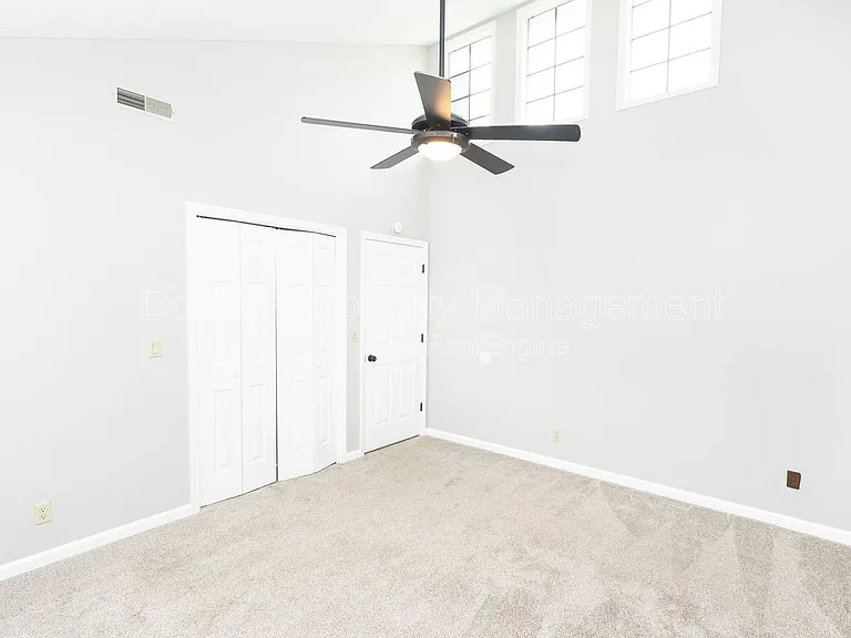 6114 Sasha Ln — Photo 15