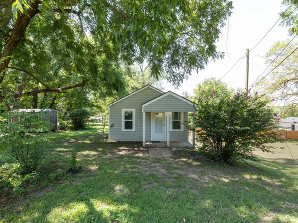 327 SE 2nd St, Lexington, OK 73051