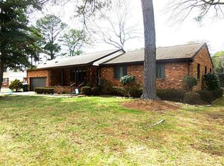 221 Valleau Rd, Norfolk, VA 23502