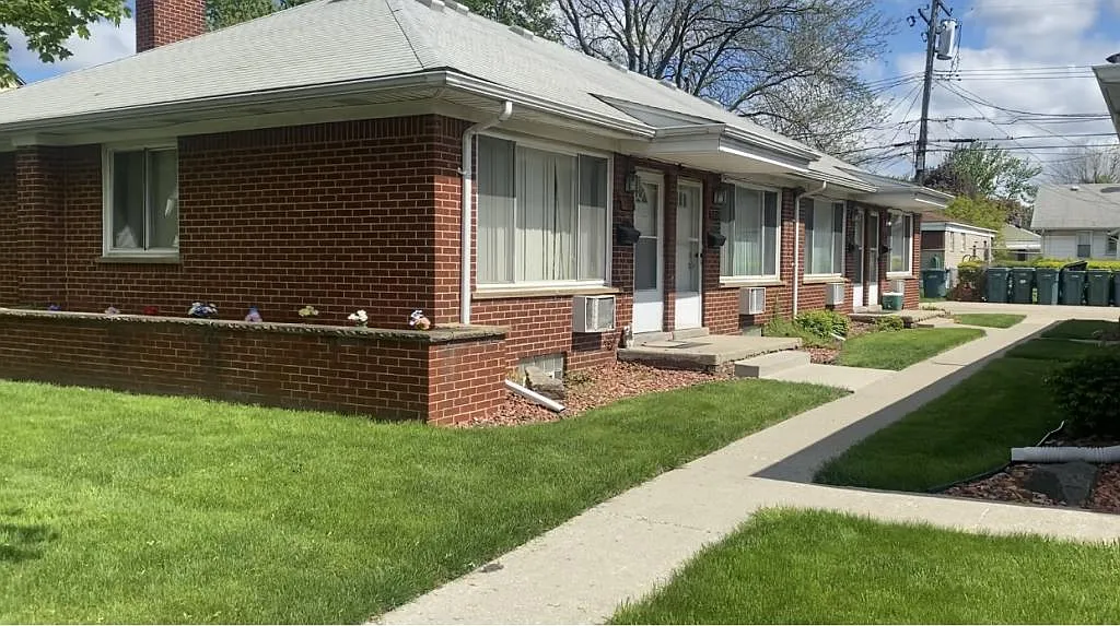 1814 Horger Street — Photo 1