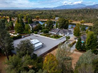 13151 Spring Lake St, Redding, CA 96003