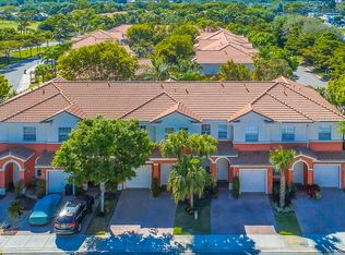 56 Legacy Ct, Delray Beach, FL 33445