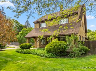 2401 Plainfield Ave NE, Grand Rapids, MI 49505