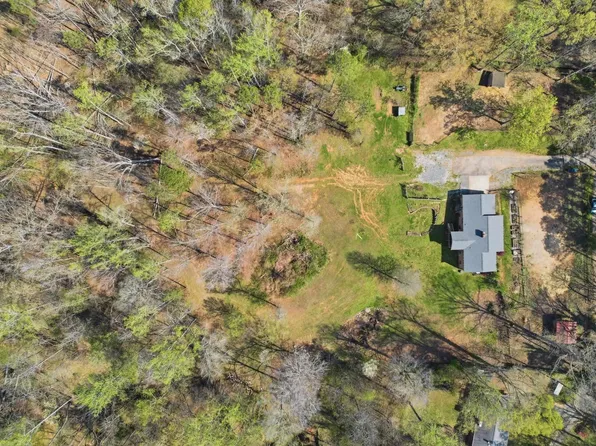 228 Washington Rd, Cowpens, SC 29330