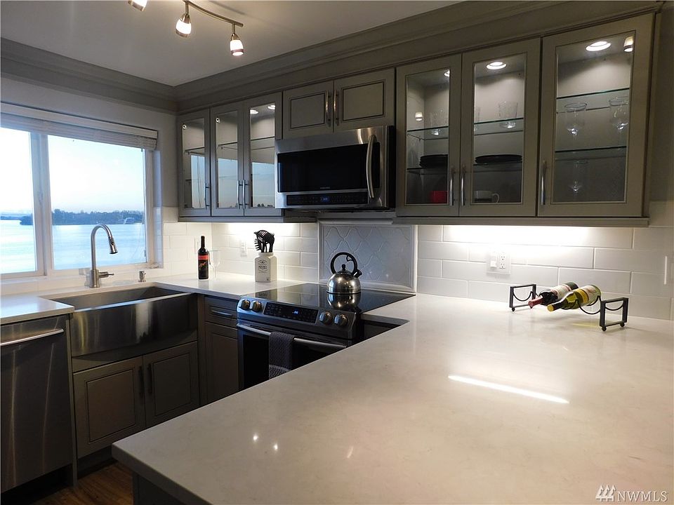 1st image of 2900 W Marina Dr APT 207