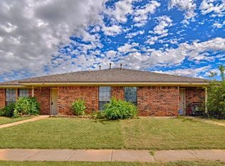 710 Berry Ln, Cedar Hill, TX 75104