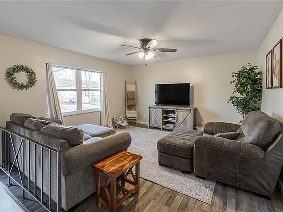 4th image of 2204 Briarcliff Ave