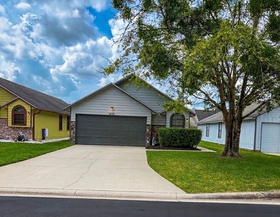 1st image of 8742 Pinevalley Ln
