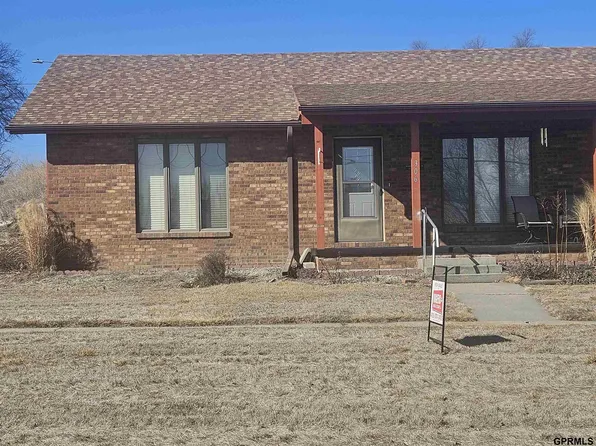 306 S 14th St #H, Tekamah, NE 68061