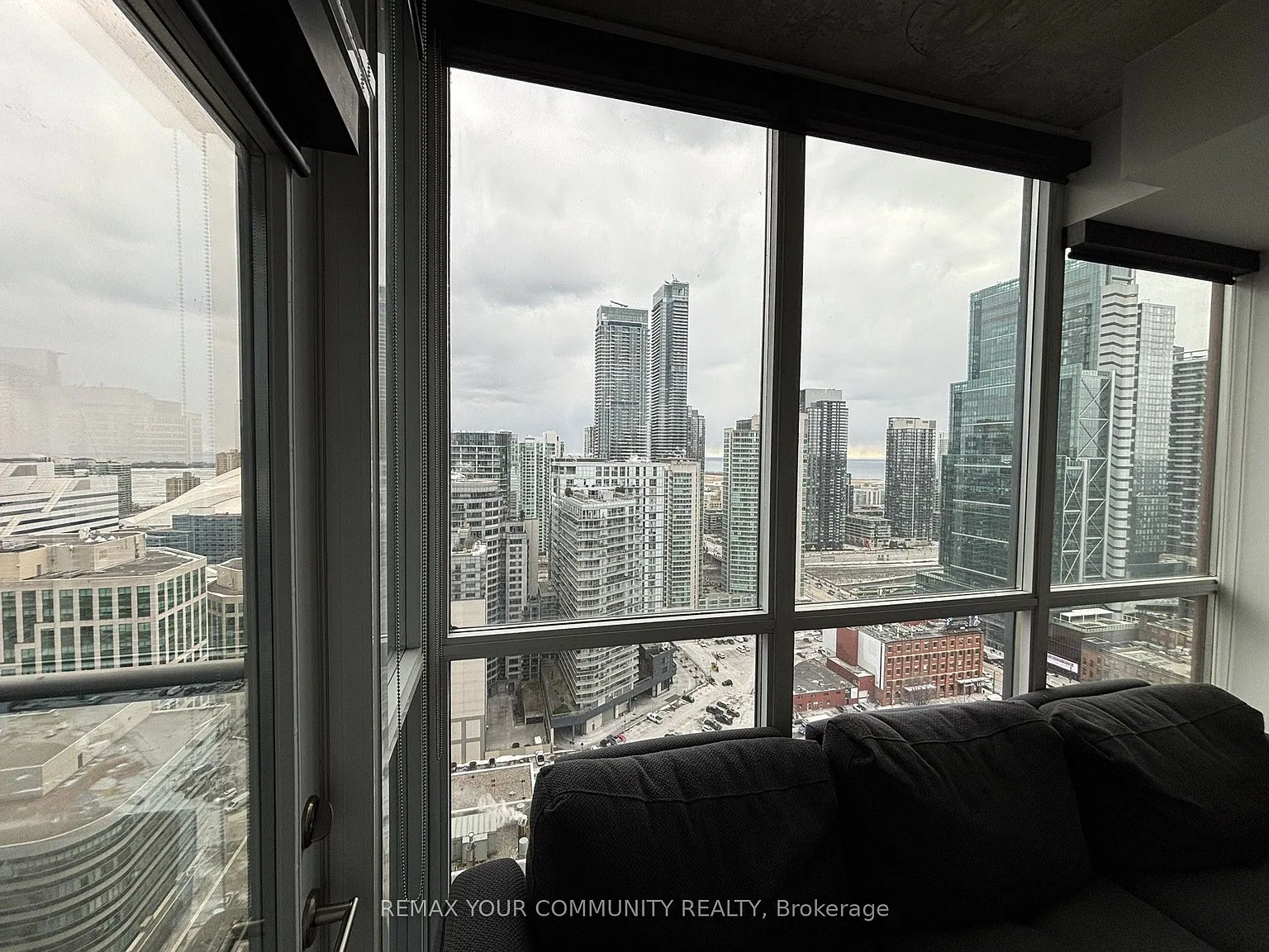 2 bed, $3,188 — Photo 4