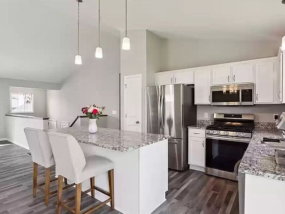 4th image of 15239 Tiger St NW