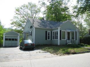 329 Pine St, Rumford, ME 04276