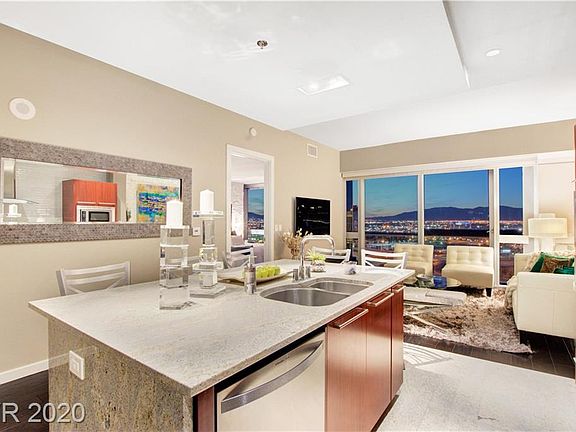 5th image of 4471 Dean Martin Dr Unit 2706