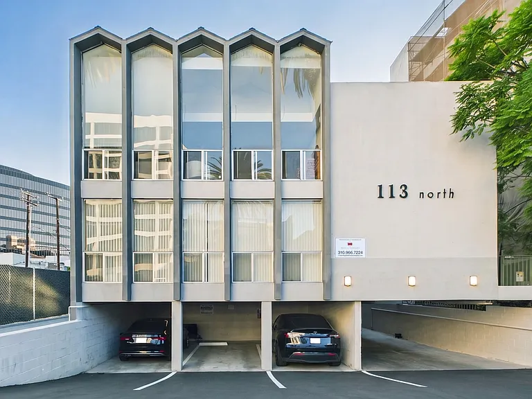 Gale Apartments — Photo 55