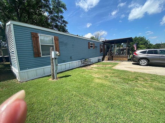 2nd image of 2800 Fort Worth Dr Trailer 160