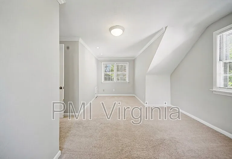 1641 E Bayview Blvd — Photo 16