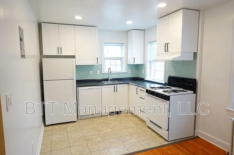 8207 Garland Ave #1